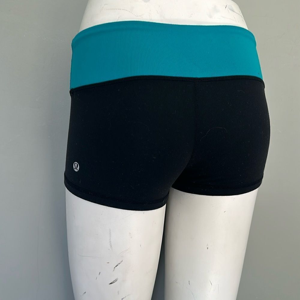 Lululemon size 4 shorts